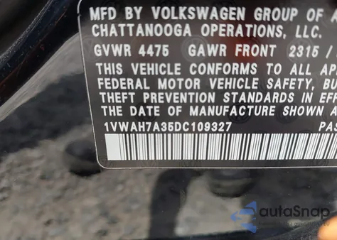 2013 Volkswagen Passat 2.5L S z USA, uszkodzony, nr VIN 1VWAH7A35DC109327